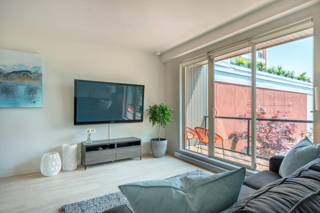 Clean 3Rd Floor Executive 1 Bedroom Apt In Old Town China Town Victoria Extérieur photo