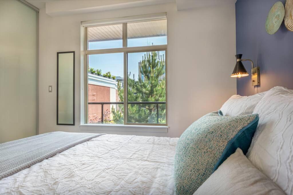 Clean 3Rd Floor Executive 1 Bedroom Apt In Old Town China Town Victoria Extérieur photo